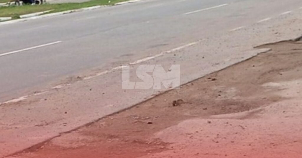 RJ-106: Motoristas denunciam buraco na Rodovia e cobram providências em São José do Imbassaí